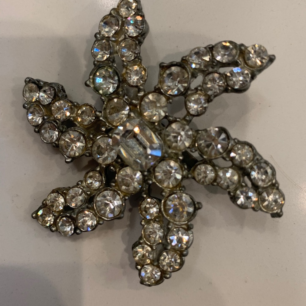 Vintage Rhinestone Pin 1940s